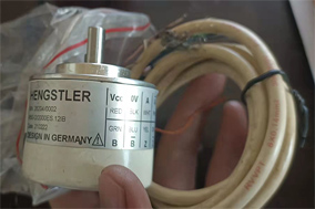 HENGSTLER告诉您光栅尺和伺服电机编码器不同步的原因? - 德国Hengstler(亨士乐)授权代理 HENGSTLER告诉您光栅尺和伺服电机编码器不同步的原因? - 德国Hengstler(亨士乐)授权代理