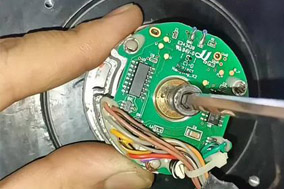 亨士乐伺服编码器的无限潜力与应用前景 - 德国Hengstler(亨士乐)授权代理