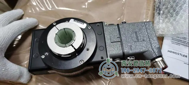 图为hengstler在冶金设备轧机控制的HSD35系列重载编码器照片