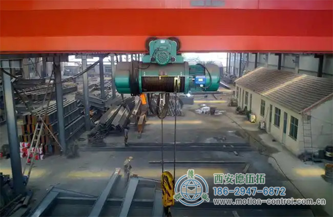 图为HENGSTLER编码器在电动葫芦中的应用照片